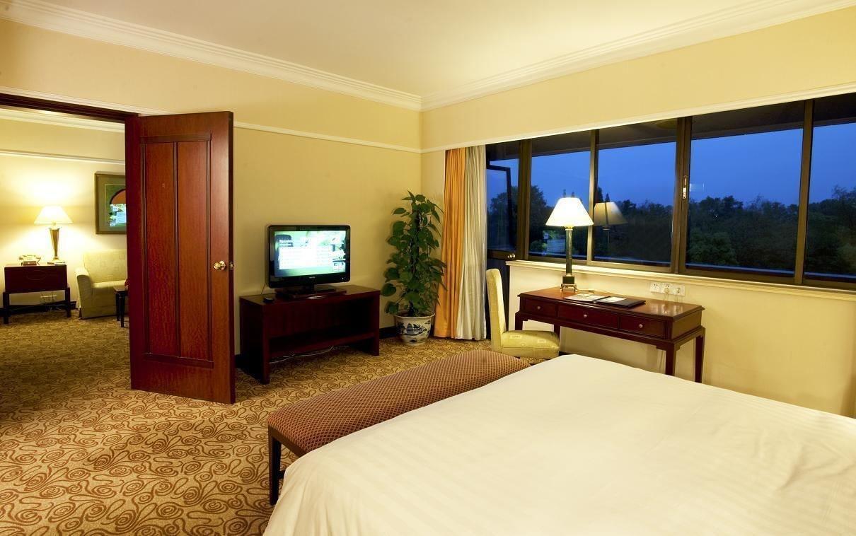 Cypress Hotel Jin Jiang Shanghái Exterior foto