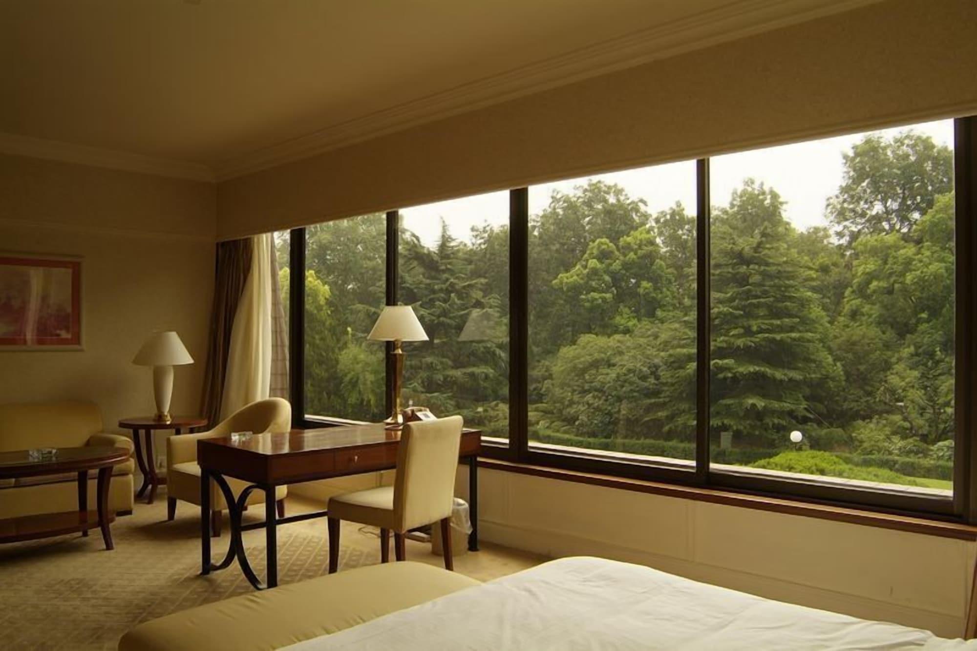 Cypress Hotel Jin Jiang Shanghái Exterior foto