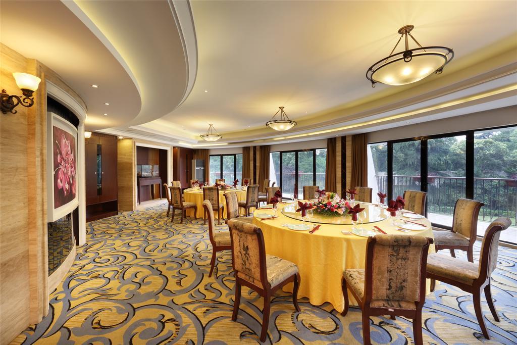 Cypress Hotel Jin Jiang Shanghái Exterior foto