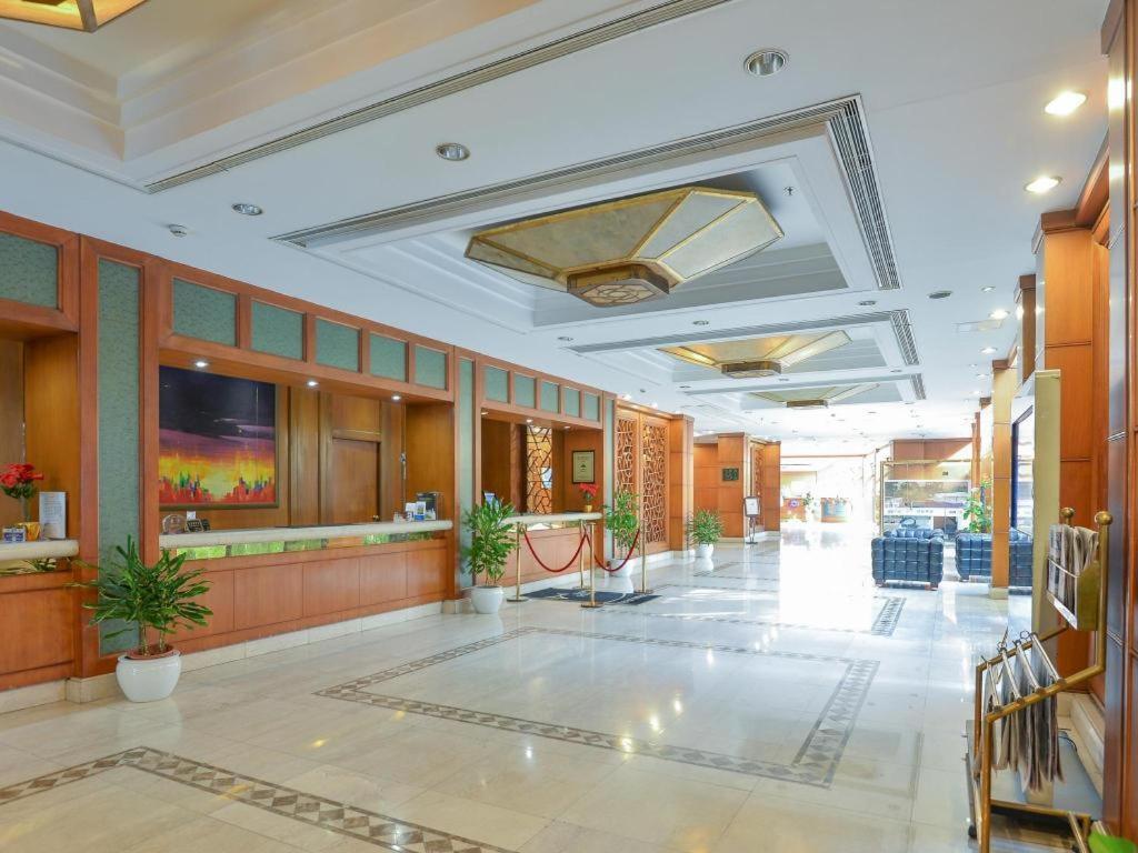 Cypress Hotel Jin Jiang Shanghái Exterior foto
