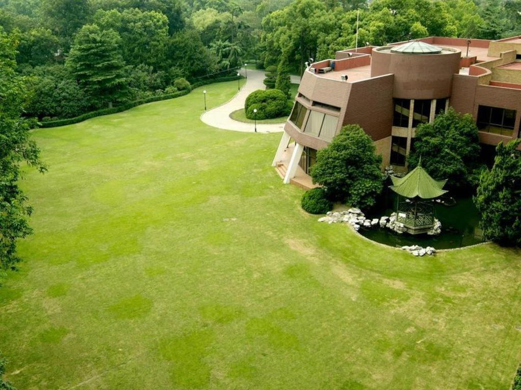 Cypress Hotel Jin Jiang Shanghái Exterior foto