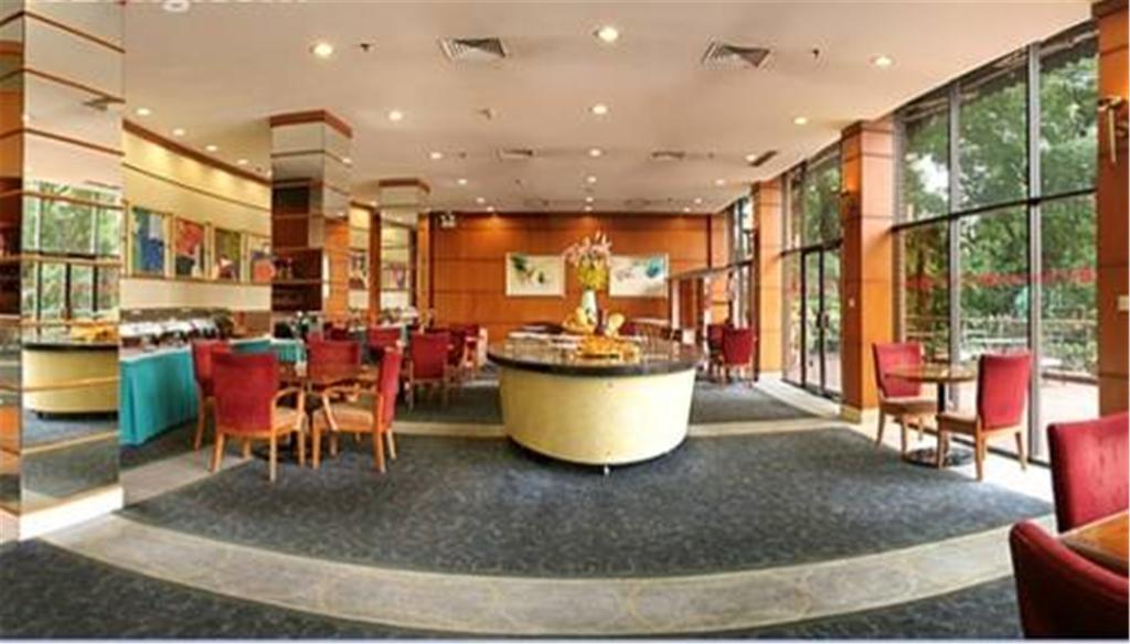 Cypress Hotel Jin Jiang Shanghái Exterior foto